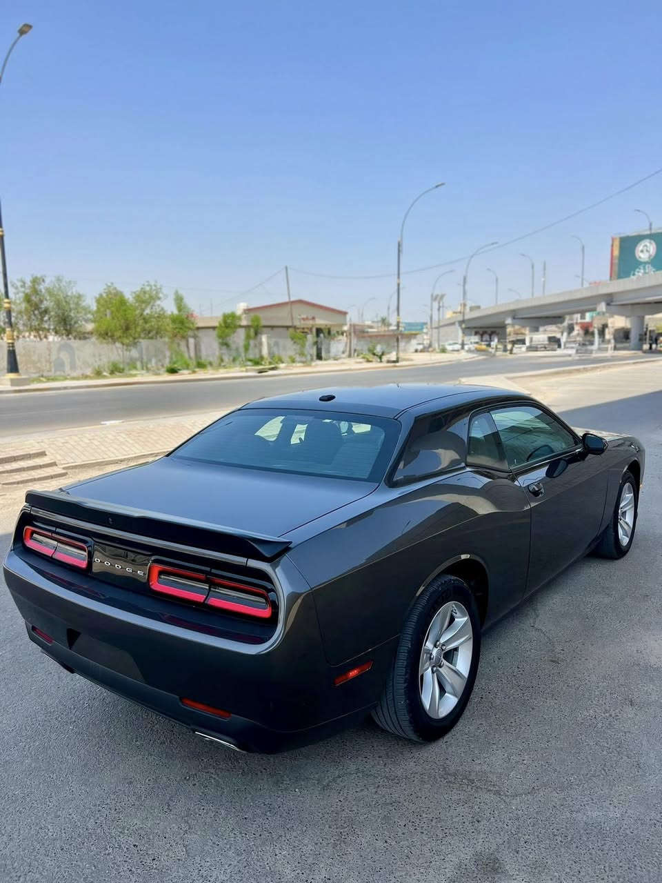 جالنجر موديل 2023  SX
مكينة 3600
مواصفاتها معروفة كشن سايق كهرباء شاشة وسطية كبيرة كاميرا خلفية دوارة وضعية سبورت كشنات مخمل تخم تايرات جديدة ماشية 67k 
حادثها جاملغ  وبنيد مبدل وحدث  Gt  
 السعر 169🔥    للأستفسار - *********** - *********** 
مكان السياره  بابل /
