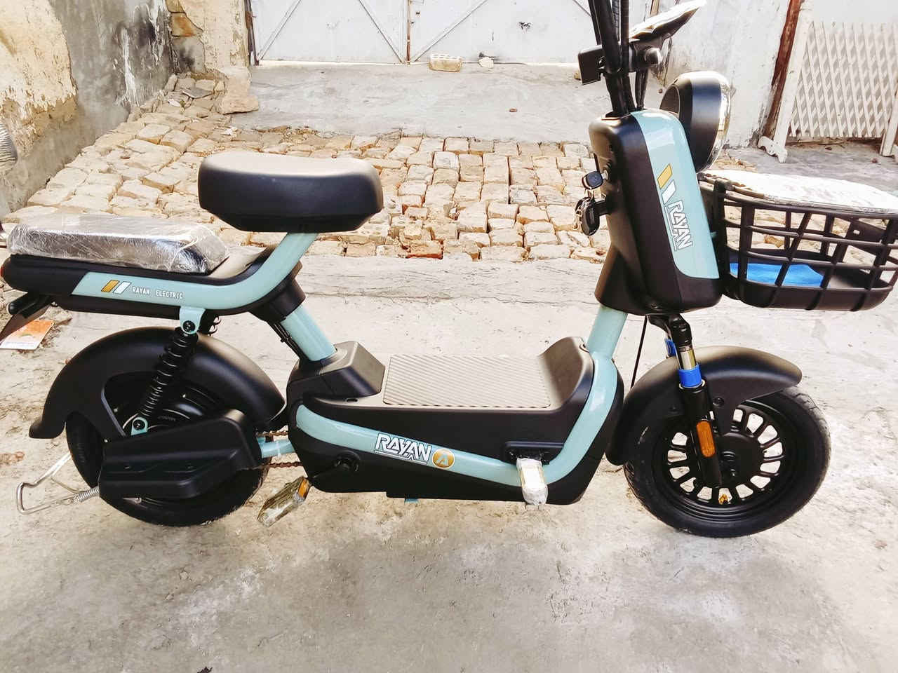 السلام عليكم دراجه للبيع حجم 14 استخدام اسبوعين مكاني بغداد العامريه السعر 375 وبيها مجال اللي يريدها خليه يراسلني جديده جدا جدا جدا والوصل موجود مالتها من اشتريتها بالاكياس


**إذا كنت صاحب هذا الإعلان وتريد حذفه لأي سبب، رجاءا أرسل رسالة إلى الدعم الفني**