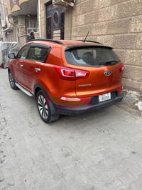 سبورتج 2012 لون مشمشي  بيه صبغ صفحه اثر شخوط  وقطعتين كلير  تحويل ثاني...