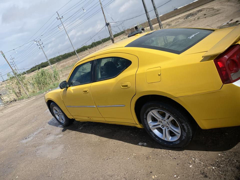 سلام عليكم سياره البيع جارجر موديل 2010 مكفوله  من كص ونقل وصوليات  تخم تاير حداديه خلفيه  وأمانيه مكينه وكير. جاهز مجهزه  مكانه بصره سفوان 95 وبيه مجال الطيبين *********** رقم نبار
