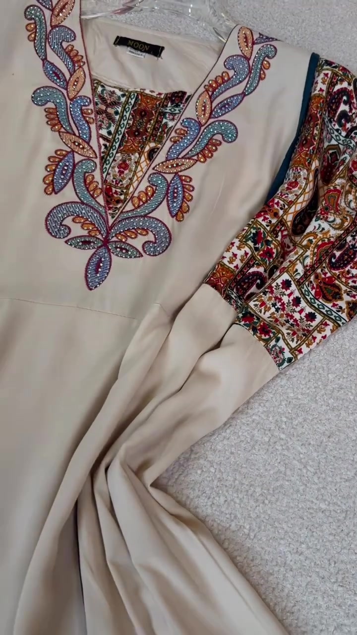السعر13 الف🤍✨

القياسات ( L ,xl ,2x ,3x )

للحجز و الاستفسار التواصل على الأرقام واتس اب 

***********
***********
***********
***********

توصيل بغداد  5000
توصيل محافظات  5000
