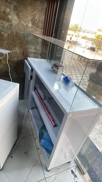 ميز فلافل للبيع كلش نضيف عنواني بغداد حي الجامعة راسلني واتساب وتدلل 0...