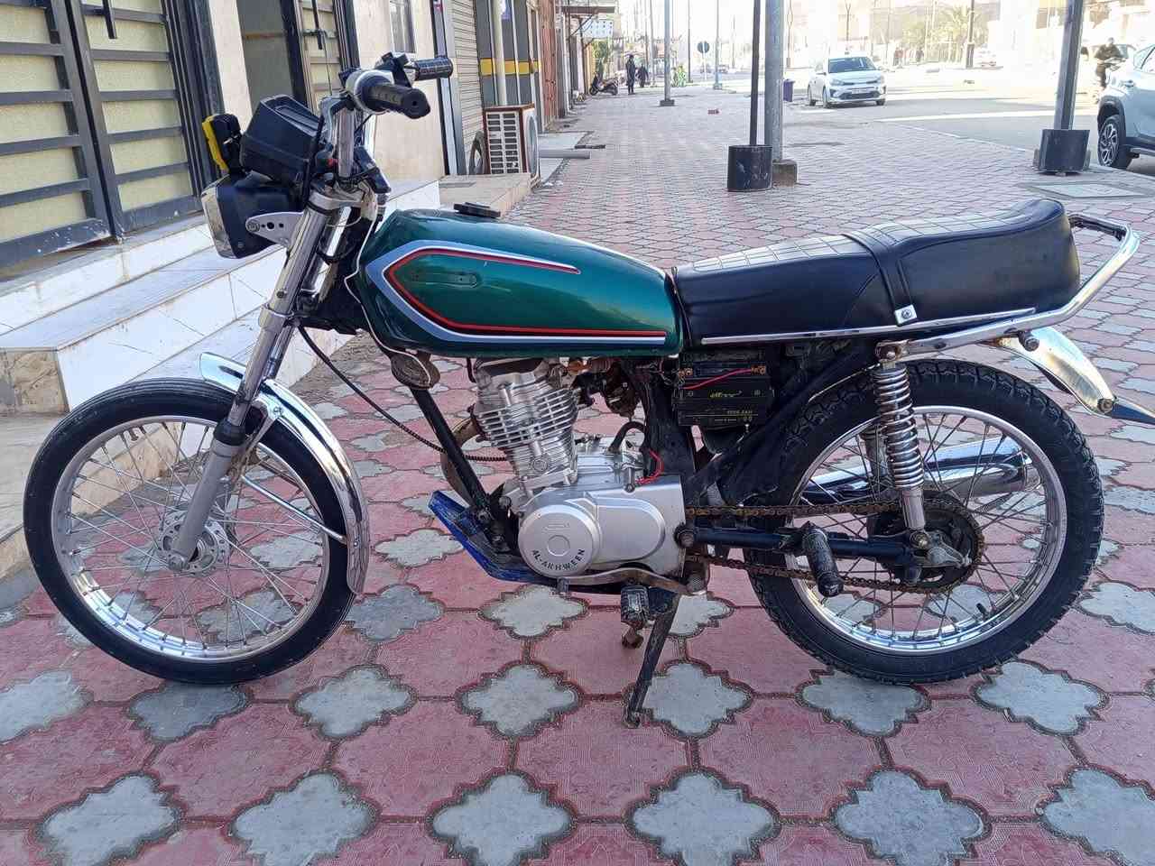 سلام عليكم
دراجه نامه اوراق تعميره 2023 دراجه 
مفتوحه ولفات دراجه مستعجله بلبيع 550
وبيها مجال ***********
