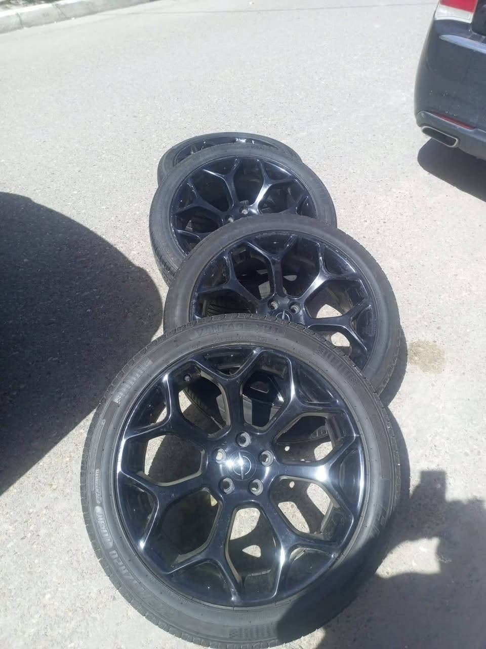 بيع ومراوس شعندك تعال خاص وتدلل 
***********
