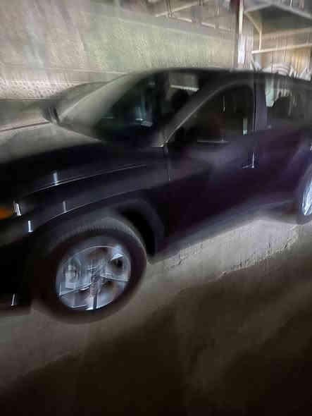 توسان موديل ٢٢ وارد امريكي تبريد تدفئه صدر كامله ماشيه ٣٠ الف صدر جديد حادثها موضح بالصور 
رادار جانبي حساسات خلفيه. سويج وليس بصمه 
لونها فيلي للبيع فقط مكاني بغداد الحريه قرب ساحه عدن 
السعر ١٨٥ورقه بيها مجال 
***********
