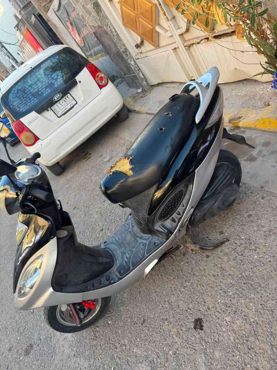 السلام عليكم متاح دراجه كامكو كهربائيات كلها شغاله دراجه سلعه ومعدل شك الكاع تجي تأخذ تراي بهج تفحص تقتنع يله تشتري مامفتوحه جيب فيتر وافحص السعر 500 وبيها مجال شراي اتصل على الرقم *********** مكاني بغداد الحريه
