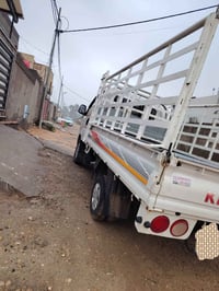 كيا حمل موديل ١٨ رقم كربلاء سنوية وهزاز جدد رقم انكليزي والسياره بسمي ...