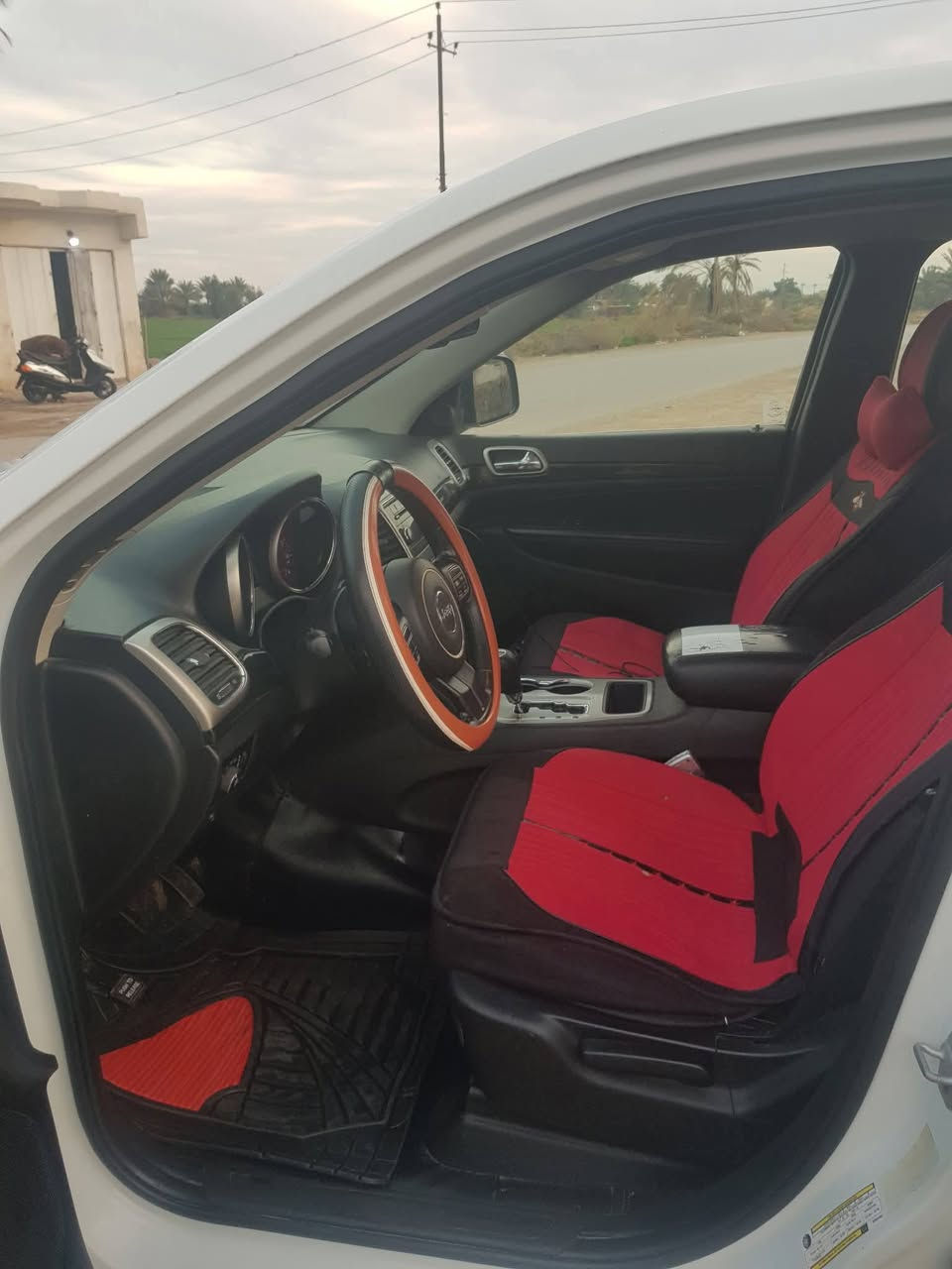 السلام عليكم. جيب لاريدو موديل ١٣ رقم ديالى الماني سنويه ل٢٠٢٨ فور ويل لاغيه تحكم جهتين شفتات ستيرن كير مكينه كهربائيات مكفوله سونار موجود بالصور القطعتين الصبغ متكشر يرادله اعاده صبغ *********** جاهزه من كلشي راسلني او اتصل ب١٦٣
