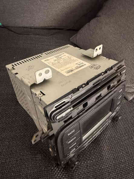 مسجل للبيع شغال مال فورتي 15 علفحص رايده 50 مكاني الأعظمية ***********
