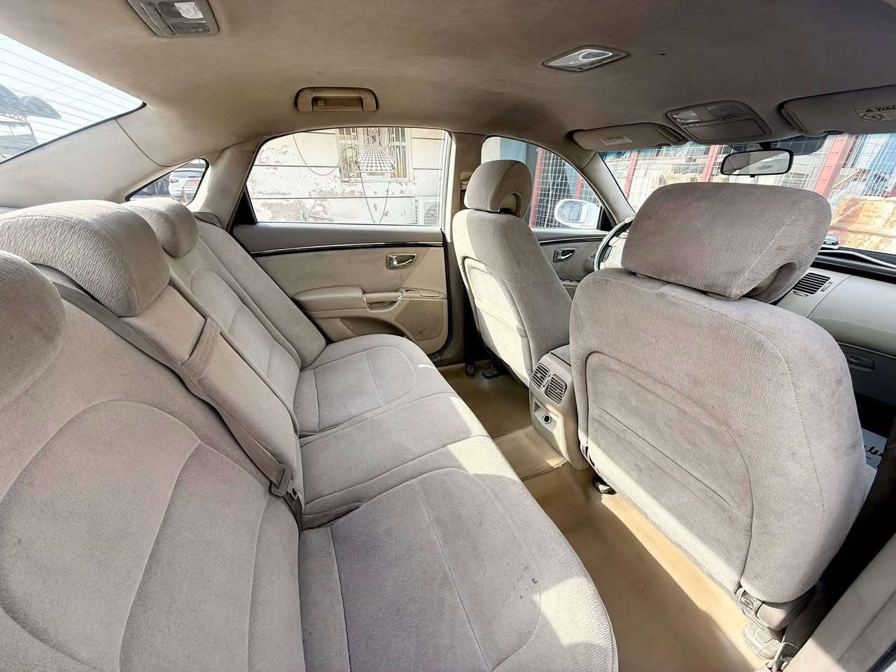 سلام عليكم
للبيع ازيرا موديل 2011 خليجي بسمي رقم بابل إنكليزي  موقعها بغداد سياره نضيفه بيها صبغ ما عايزه شي نكره شغاله السعر ١٠٠ ورقه 

للاستفسار ***********
