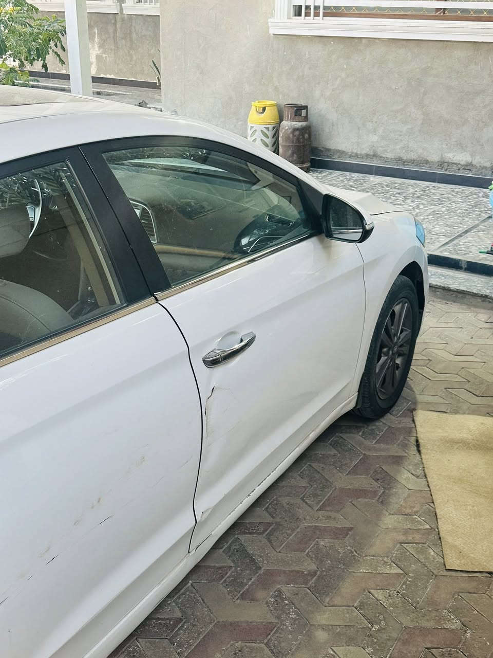 النترا 2017خليجي للبيع فول موصفات
3وضعيات قياده 

فتحه 

مكينه دوش ٢٠٠٠

اشاير بل مري 

تحكم ستيرن 

موصفات الخليجي معروفه 

السعر ١٢٥

***********

السياره بسمي
