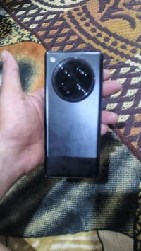 انفنكس زيرو 40 • ذاكرة 512 • فطر بالشاشة