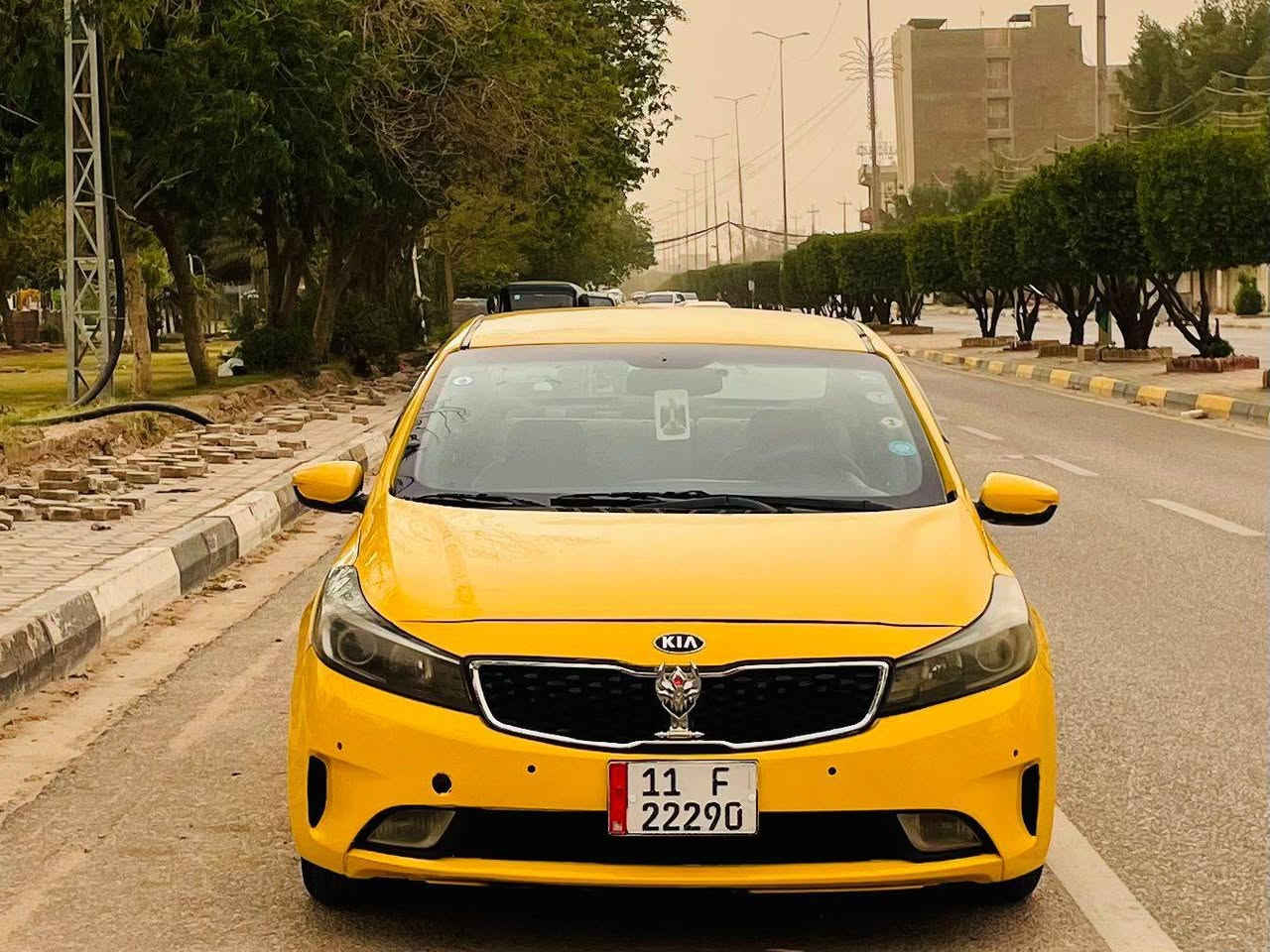 سلام عليكم البيع كيا فورتي موديل 2018 وارد امريكي حادث جاملغ بدون دواخل ولباقي مكفولة كفالة عامة اليبل واحد سيارة جديدة وجاهزة من كلشي تبريد ثلج حدادية تخم تاير كير ومكينة 2000 دوش مكفولات سنوية الغاية 2031هيه غرامات مصفره سيارة احله من صور السعر  108 الأستفسار علا رقم  *********** مكان سيارة كربلاء
