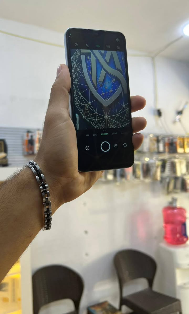 İnfinix note 12 pro
ذاكرة 256 تبديل شاشة 
الكاميرا الخلفية لا تعمل ما اعرف شنو ضررها بعد ما بدلنا شاشة عرفنا ما تشتغل وعفناه على وضعه 
المواصفات موجودة في الصور 
السعر 75 الف يوجد توصيل لجميع المحافظات


**إذا كنت صاحب هذا الإعلان وتريد حذفه لأي سبب، رجاءا أرسل رسالة إلى الدعم الفني**