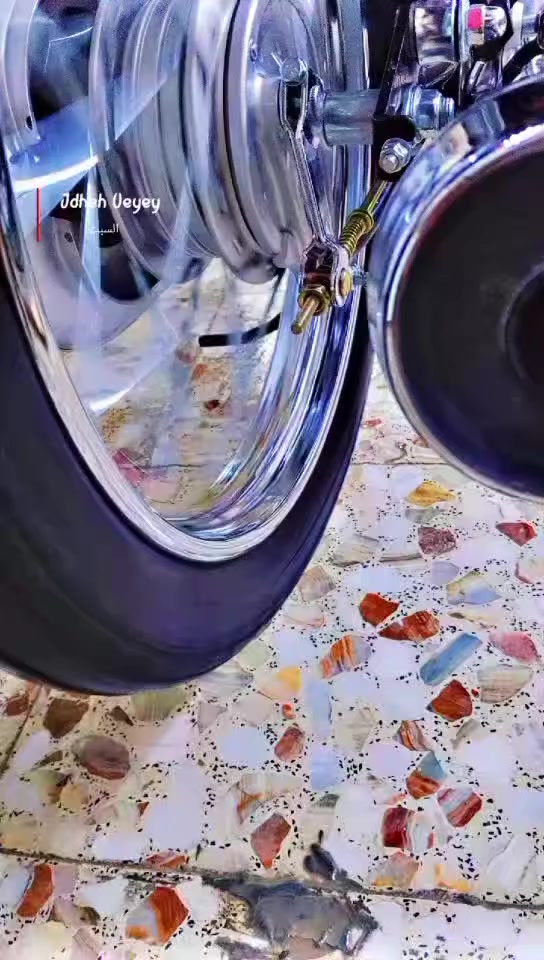 سلام عليكم شباب نامه متياز مديل 2027 بعدهه علئ سحك صارله 15من طلعه من لوكيا وراق كمله سعر 750وبيه مجال  ***********
