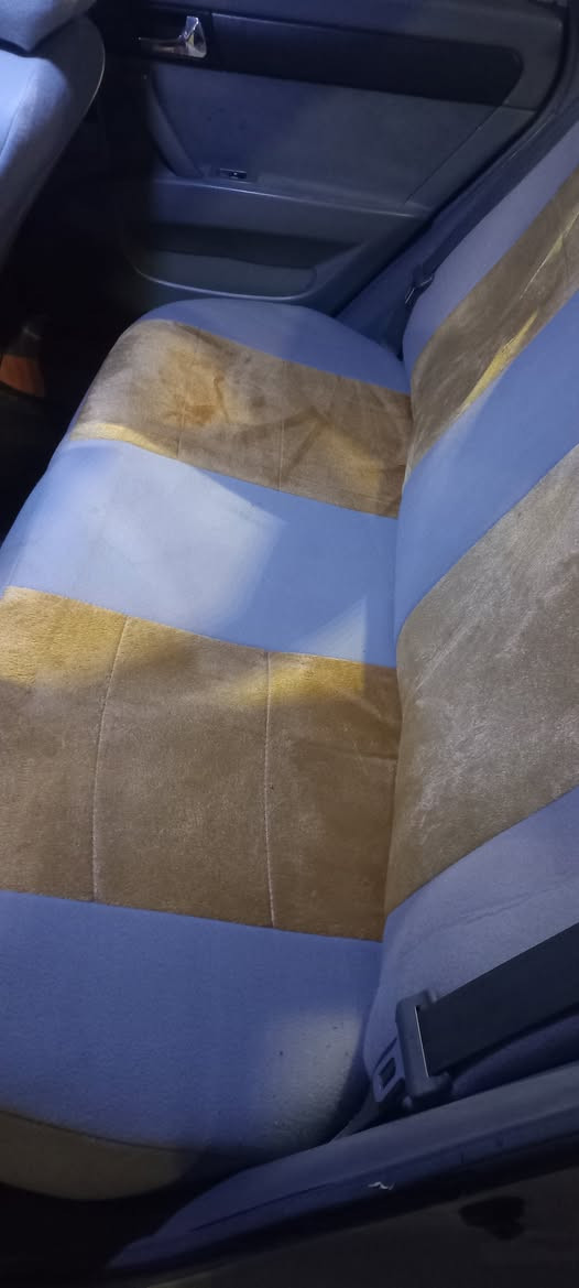 السلام عليكم
أوبترا 2011 سنويه جديده 2027 رقم دولي مشروع وطني مكينه وكير كفاله كشره مكفوله ماعدى بارد بالجاملغ الأمامي وتلحيضات بسيطه بالدوس مكانهه العماره 
*********** 
السعر ٧٥ ورقه وبيهه مجال للشراي ... مراوس ترهم
