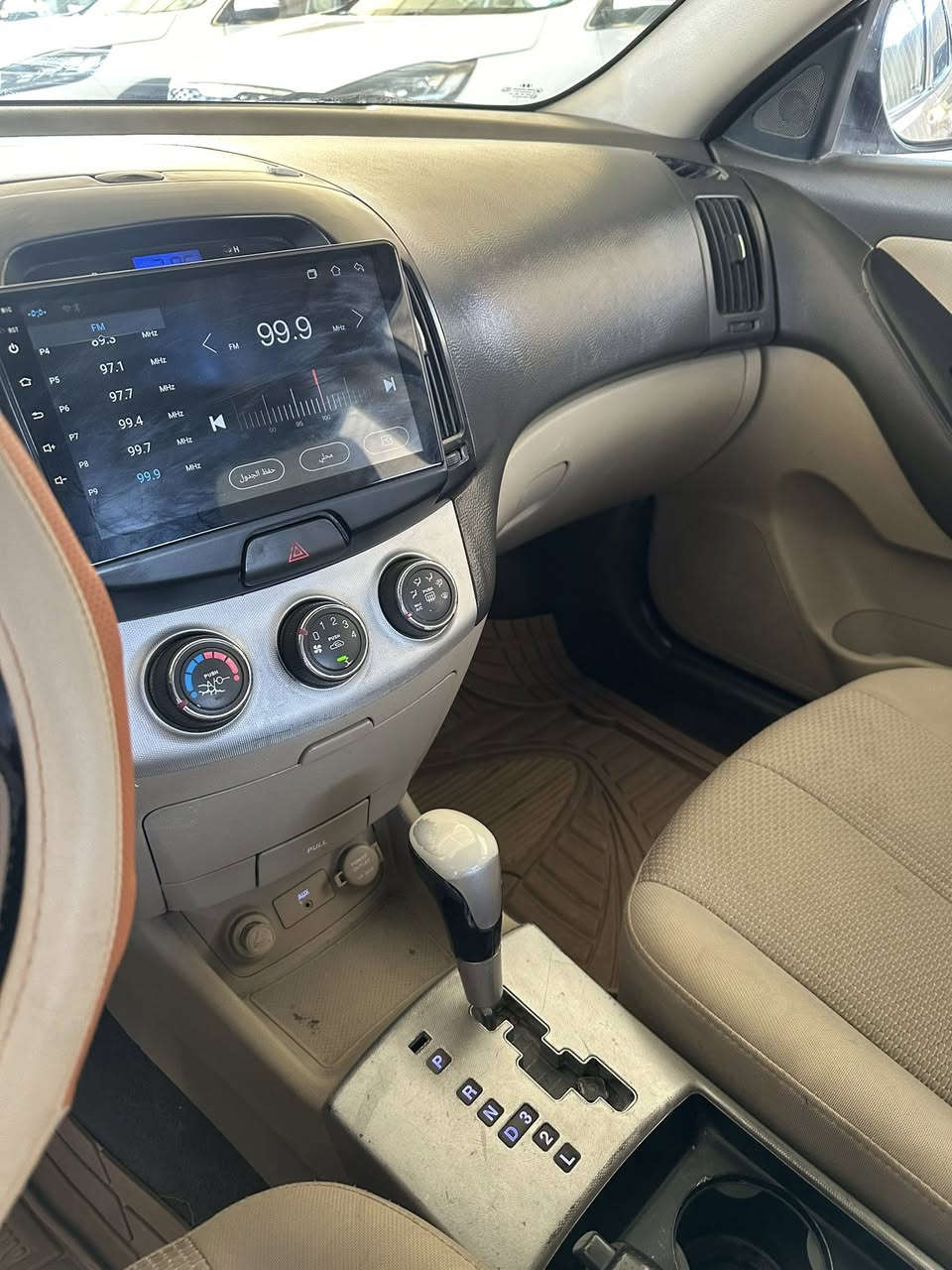 سلام عليكم 

البيع مراوس 

موديل ٢٠١٠

فول موصفات 

مكينه ٢٠٠٠

***********
