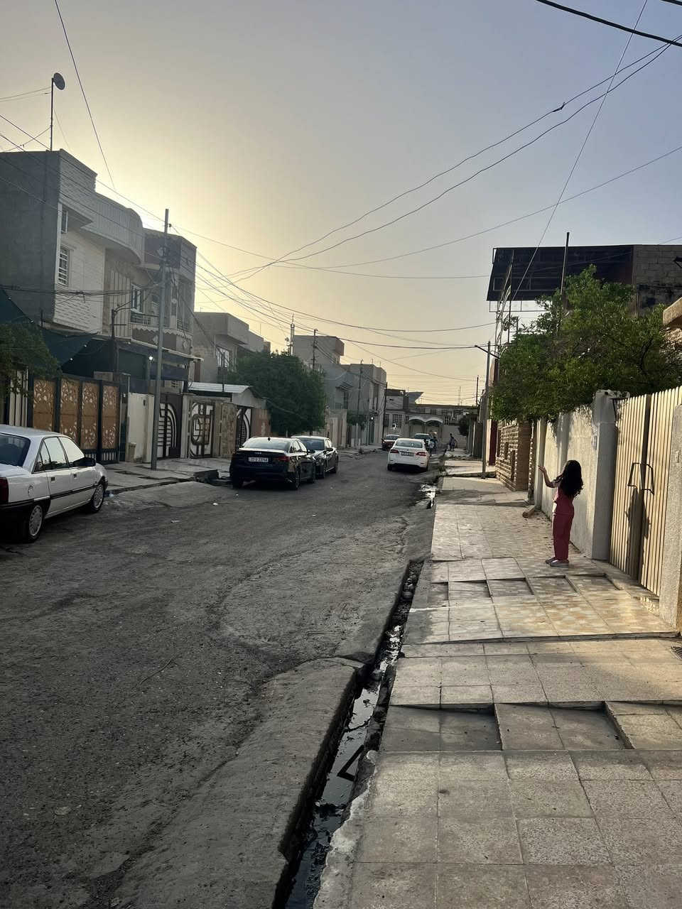 مكتب العمران للعقارات  
*********** او ***********
