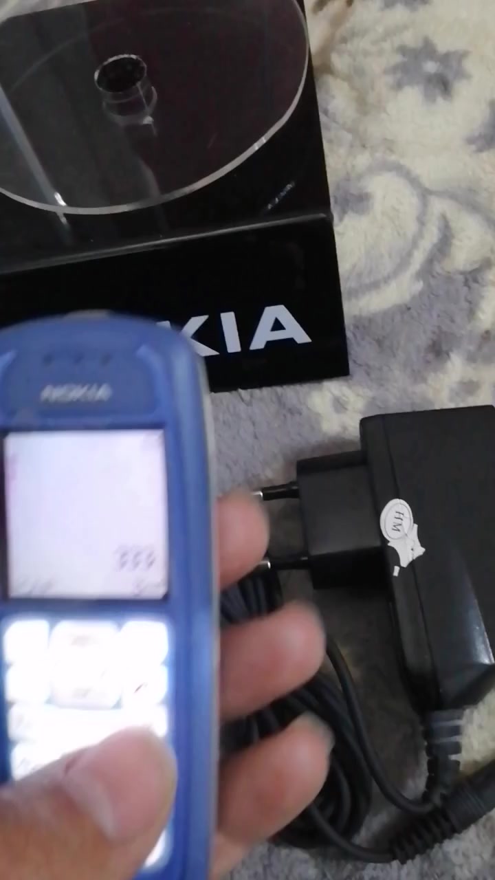 بيبي نظيف ب٤٥
مع بطاريه وشاحنه وسماعات اذن


**إذا كنت صاحب هذا الإعلان وتريد حذفه لأي سبب، رجاءا أرسل رسالة إلى الدعم الفني**