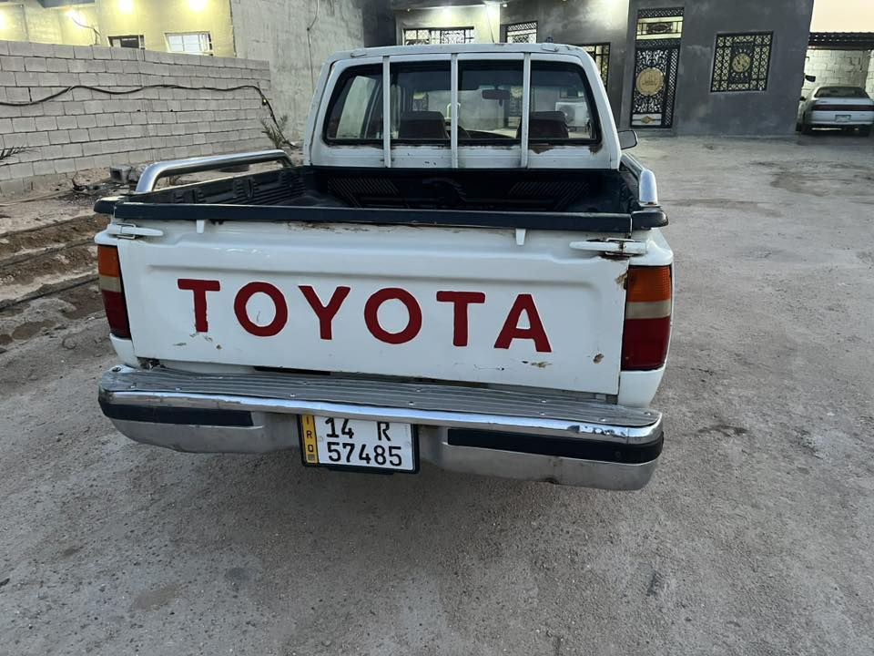 تيوتا موديل 91 مكينة كروسيدا سياره بسمي رقم انكليزي سنويه 2030 سياره نضيفة مال جناي مكانها الزبير شاصيها مكفول سياره فقط مصبوغه  رقم الهاتف يوجد واتساب الاستفسار ‭٠٧٨٠ ٨٢٢ ٧٣١١‬
