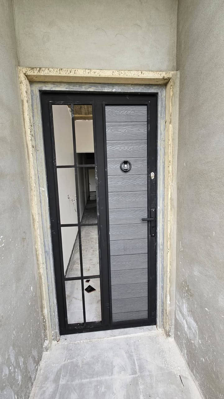 السلام عليكم ورحمة الله وبركاته
حداد باب وشباك 
موصل الأيسر 
صناعة الكرامة 
05718955217 وات ساب 
***********
