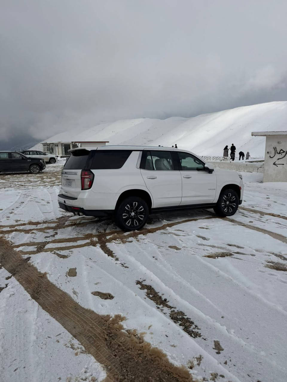 سلام عليكم
تاهو هاي كانتري 2021 أعلى مواصفات بلتاهو حالها حال الكاديلاك
ماشية 78 الف 
بيها قطع صبغ ابيع عام 
السعر 34000$
مكاني بغداد 
***********
