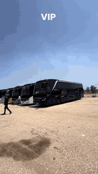 م / سفرات مدرسية 
الى كافه مدارس_ومعاهد_ وجامعات_في صلاح الدين 

            تحية حب وأحترام الى جميع السادة المدراء 
تتوفر باصات نقل الى كافه المحافضات 
بأنسب الاسعار 
1_ وسيلة النقل باصات حديثة ومكيفة 
11_راكب_18_راكب_33_راكب_55راكب
2_ عروض خاصة للمدرسة والمدير أيضآ 
3_ عائد من كل مكان ترفيهي نروحله 
للحجز والأستفسار الأتصال بالرقم ***********
