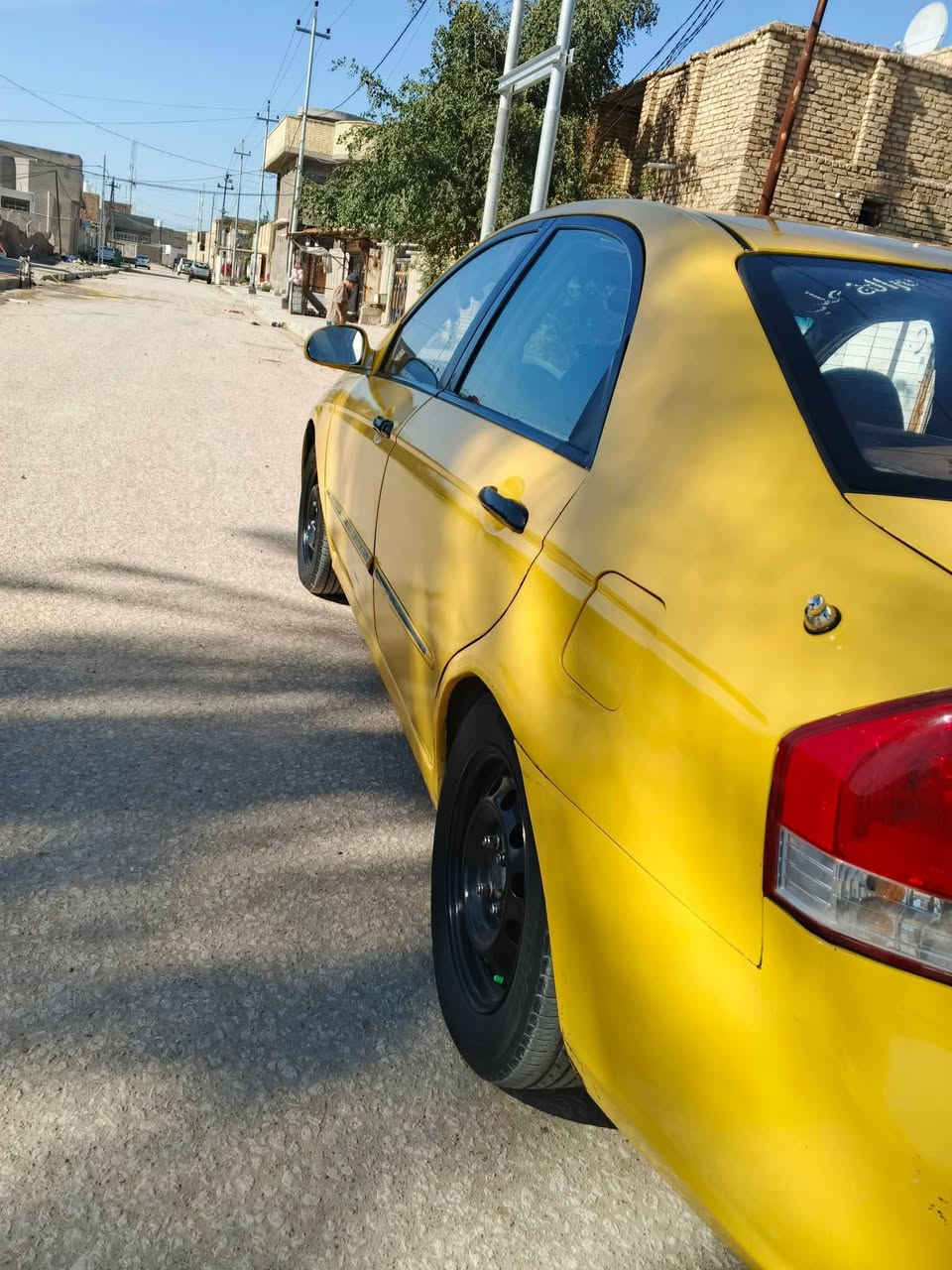 السلام عليكم سياره للبيع موديل 2008 سنويه لل 27 مصفره غرامات وهيئه مطلوبه 48,000 دينار هيئه سياره تخم تاير تبريد حداديه كامله السعر 66 وبيها مجال   ***********
