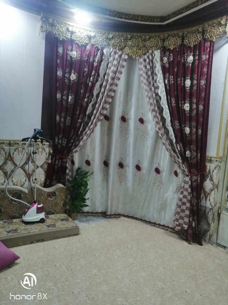 كاونتر مستعمل نظيف كلش للبيع متكون من 6 قطع جديد ومكانه (بالمطبخ البارد) مراسلة وتساب الرقم *********** 

مع بردات للبيع
