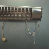 صوبه كهربائيه للبيع  ١. ثلاث شمعات  ٢. استعمال بسيط  ٣. الصوبه نظيفه و...