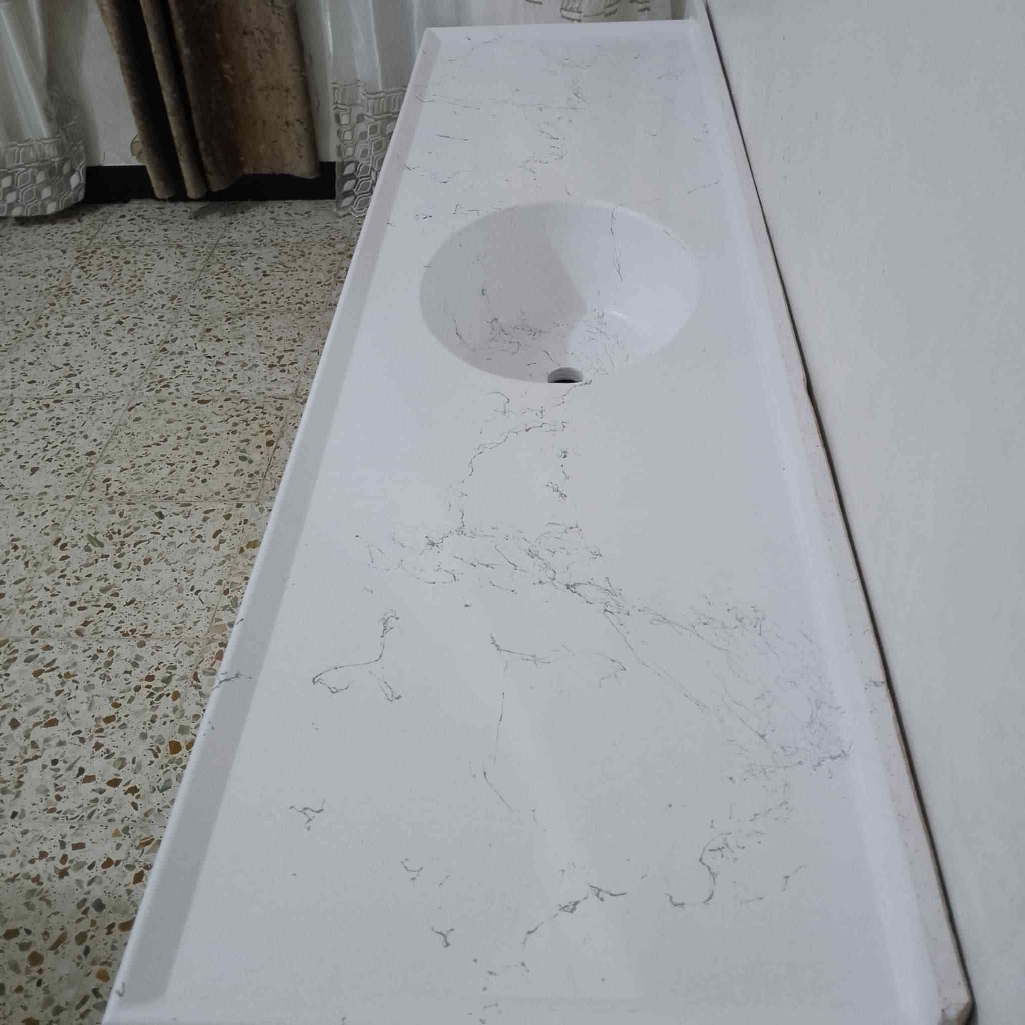 سنك سيراميك تركي مترتين مامستخدم جديد بسعر مناسب جداأ 125الف ***********
