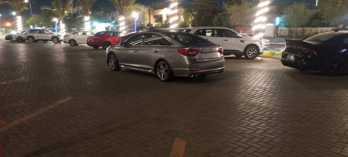 هونداي سوناتا فول مواصفات لمتد VIP
2015 السعر 88 ورقه قفل قفل 
فول مواصفات مكينة تيربو محرك كير مكفولات بيها مكانات صبغ ابيع حزام 
رقم بغداد تحويل مباشر مكاني العامريه 
*********** بغداد, العراق
