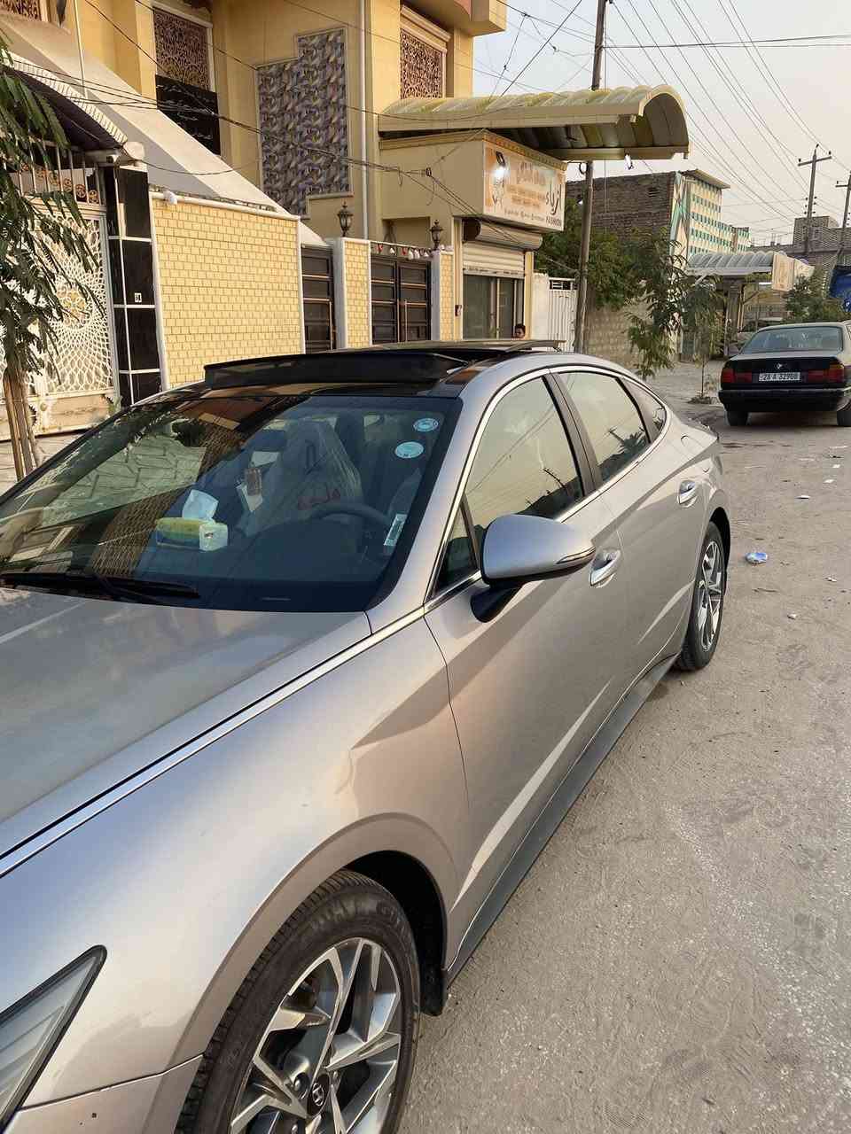 Hyundai Sonata Sel 2023 Silver 2.5L 4 vin:  السعر 175
سوناتا  موديل  2023  SEL فول مواصفات

ماشي 50 الف 

جميع الايرباكات سليمة 

محرك :  2500  

مرقمة أربيل هزة وفحص وترقيم جديد

السيارة ضررها ربع البنيد فقط

جميع القطع بلادية مال سيارة بدون ايرباك 

البنيد معمر نفسة 

وجتي  من امريكا بيها جاملخ مصبوخ كلير الخلفي جهة الصدر  

مواصفات ..

حجم المحرك  2500 

بنوراما 

بصمة تشغيل + البوب بصمة + تشغيل عن بعد 

رادار امامي خلفي جانبي

تبريد قطعتين

دشبول الكتروني مع شاشة كبيرة

شحن مبايل واير ليس 

كشن السايق كهربائي 

داخل السياره لونين بيجي واسود

شاشة تدعم كار بلي وGps

اشاير مري 

مانع تصادم خلفي جانبي امامي

تحديد مسار قيادة آليه

فول تحكم استيرن جهتين

كروز سرعة  

مانع انزلاق

اوتو هولد

أنضمة قيادة 

لد امامي نهاري 

بك لايت لد 

تحديد مسار قيادة آليه 

تبريد بيانو منفصل شاشة       السعر 175 

  مكان السياره نجف***********
