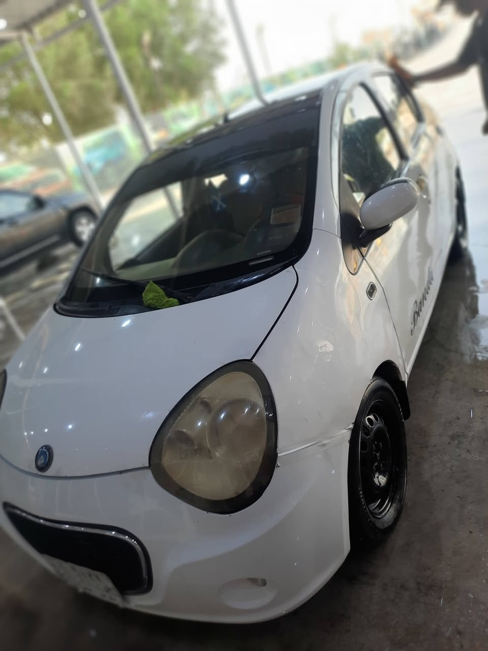 سلام عليكم سياره بانده مديل2013السياره كدامكم نضيفه ومابيه نقص بس الكشر شويه تعبان تجي وتشوف بعينك رقمه ناصريه مميز بسمي السياره ثاني يوم التحويل السعر36 وبيه مجال مكاني كوت مركز الكوت ***********
