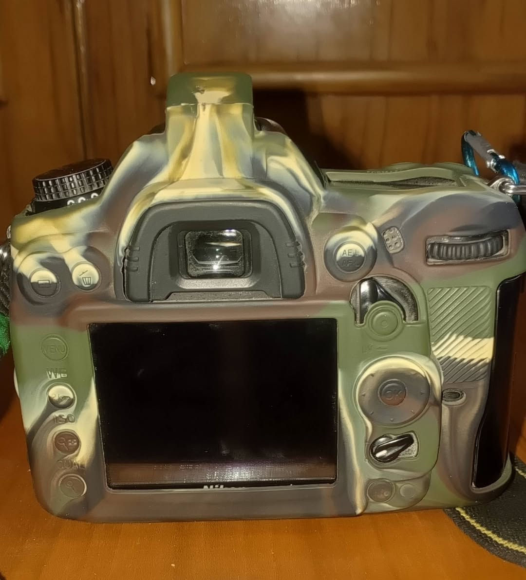 كامره نيكون 7000للبيع
مستعجل عليه ملحقات جنطه رام بطاريه واحده عدسه 18 على 105 مكاني البصره للتواصل واتساب***********
