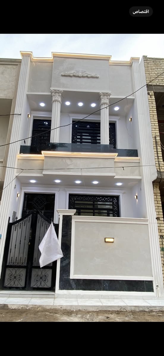 سلام عليكم دار للبيع مساحه65متر تحتوي على 3غرف نوم رقم الهاتف ***********
