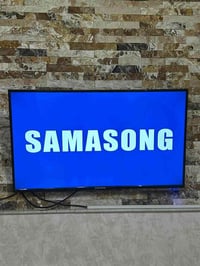 االسلام عليكم شاشة للبيع حجم 42 مع جهاز ستلايت قناةالرابعه للقنوات الر...