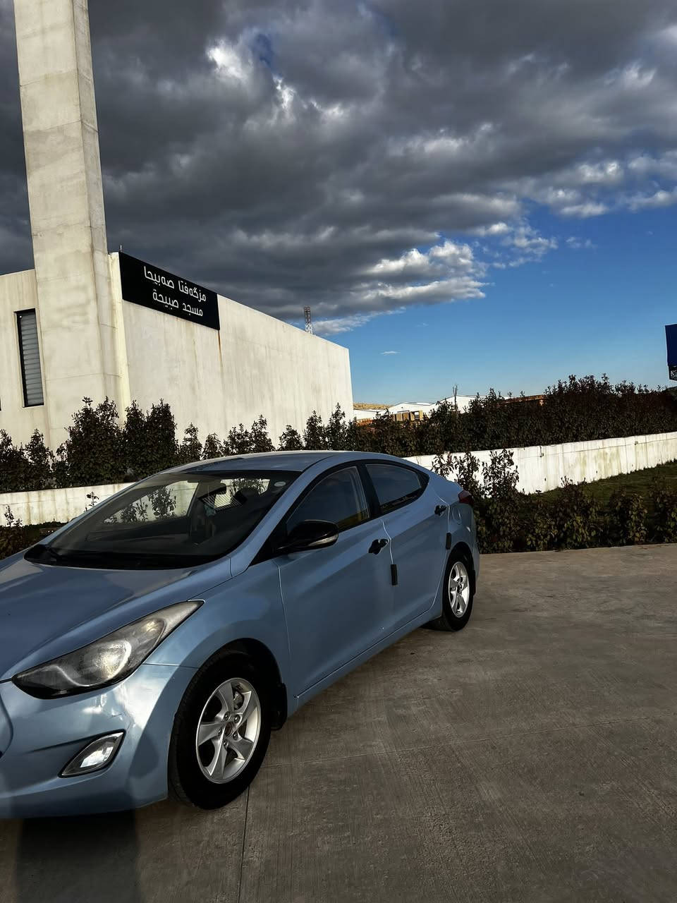 هوندا النترا موديل ٢٠١٢
سياره كه له ك لاو و پاقژه  

قطعه و نيف صبغه و ايك تبديل شريكه

بئ داخلي و بئ ايرباك سينك و بشت كه بس  

گير مكينه وتحويل و غرامات هه مي بشه رتن 

رقم نيه سنويا بسه رفه جوي 

سياره بئ مسرفه

سعر ٩٥ ومجال 

***********
