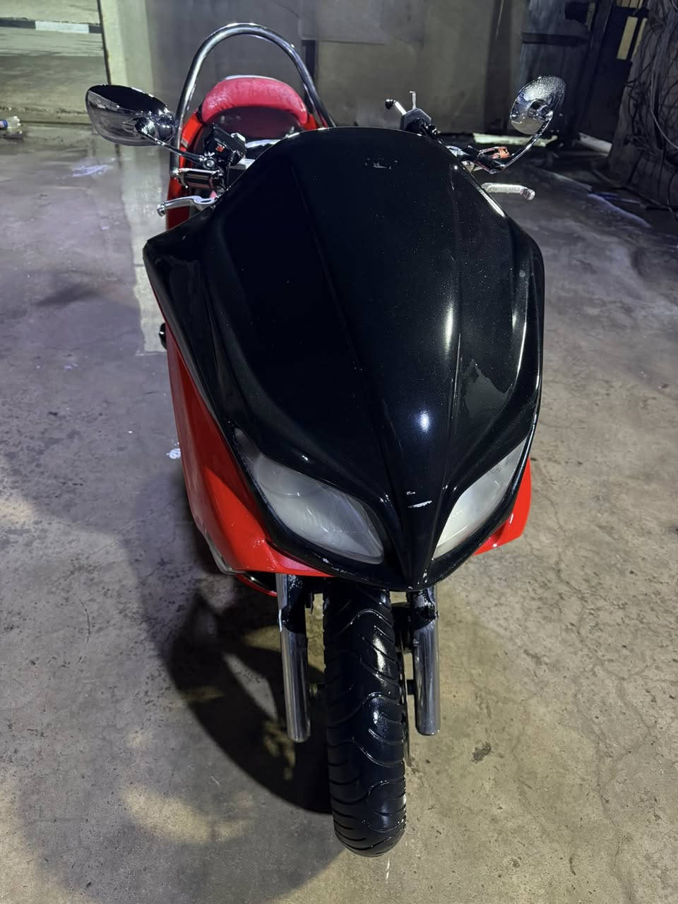 فورزا 0.9 كرستال بومة اصل كلة تزويد رياضي نازلة من معرض زيد وتوت
لون ابيض مصبوغة احمر للجمالية 
بيها نقوصات بسيطة  نكرة سلف كهربائيات كلها شغالة
محرك مكفول برغي ما مفتوح 
عارضها ب٨٥٠ وبيها مجال للطيبين 
مكاني حي الجهاد 
رقمي ***********
