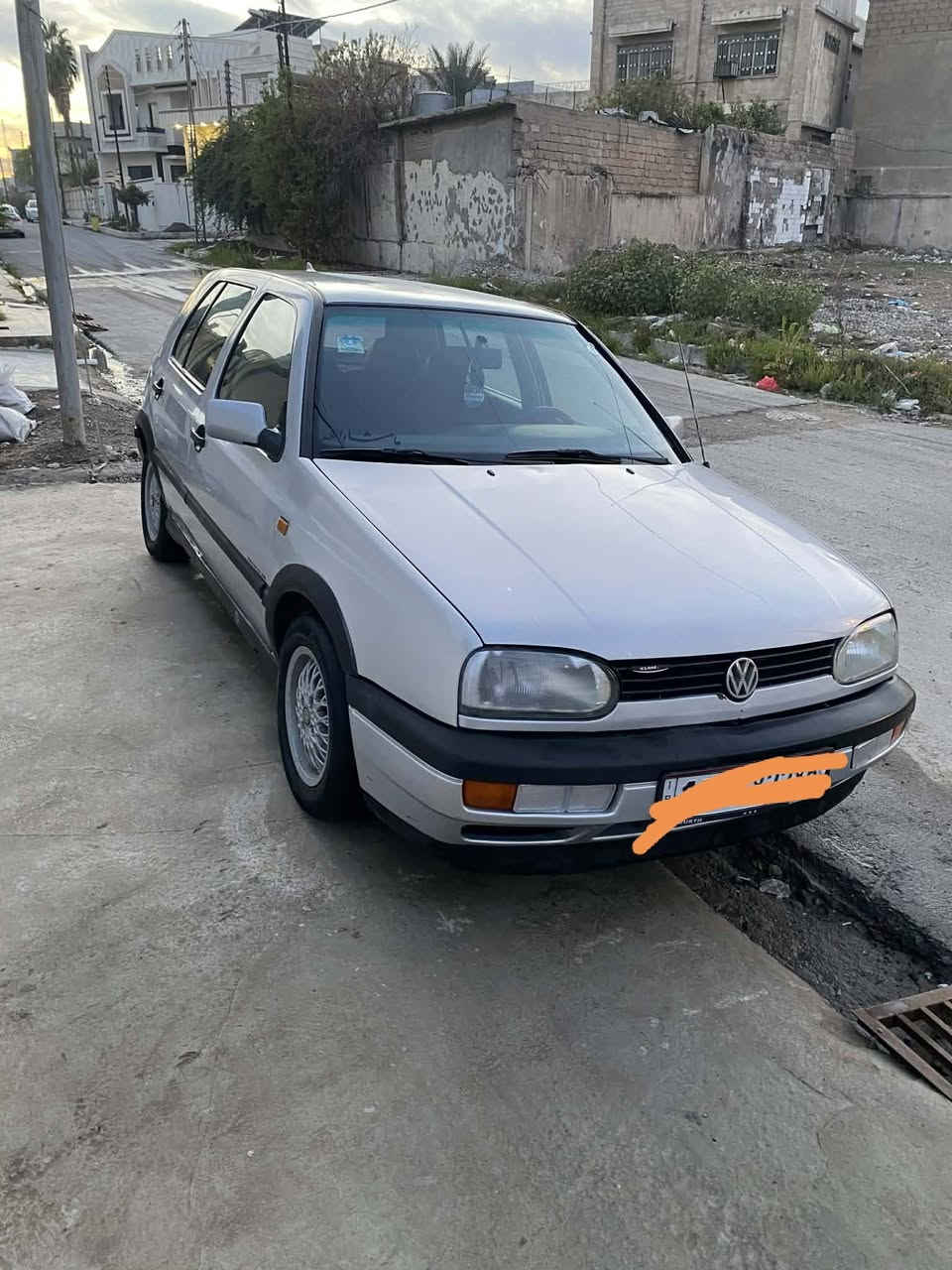 السلام عليكم كولف للبيع كير محرك شرط تريد تحويل تريد واكاله السياره جاهزة الاستفسار  اتصل على هاذه الرقم ***********  /*********** السعر ٤٨ وبيها مجال انعيد النشر بسبب المواعيد
