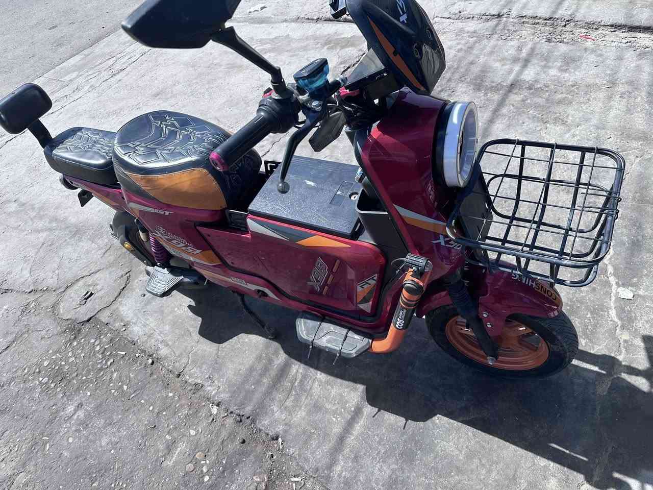 سلام عليكم
دراجه شحن لبيع 
السعر 450
مكان بغداد


**إذا كنت صاحب هذا الإعلان وتريد حذفه لأي سبب، رجاءا أرسل رسالة إلى الدعم الفني**