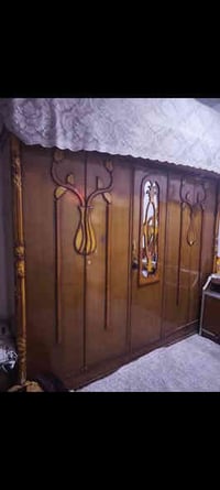 غرفة خشب • بدون تختة • البصرة شارع القائد