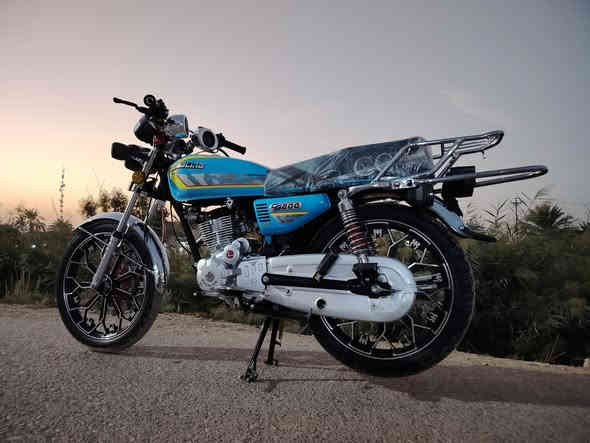 سلام عليكم درجه البيع موديل 24وراق كامله  سعر 650كهربايت كامله ديالى الخالص سراجق على طريق دالعباس اي ستفسر تصل على رقم ***********
