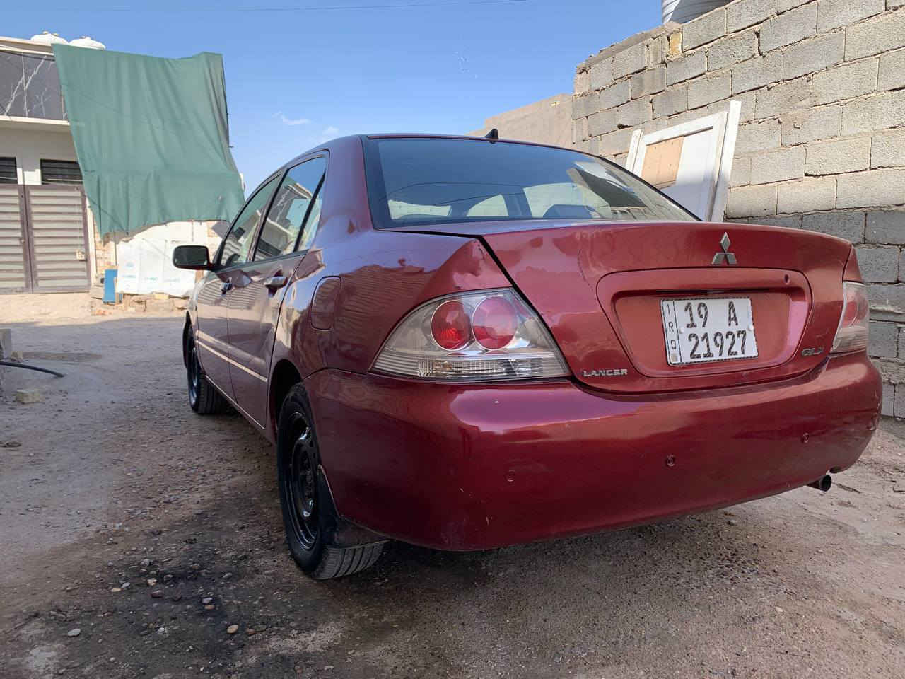 السلام عليكم لانسر موديل 2010 سياره كامله عليها ادامه كامله سياره مكفولة من الصبغ فقط الهلالات الخلفيه معمره رقم كربلاء مشروع وطني بإسمي تحويل مباشر هزه وسنويه جدد السعر 73 ورقه مكان بغداد الدوره ابودشير ***********
