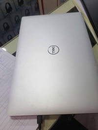 ديل XPS 15 • i7 8750H • GTX 1050Ti