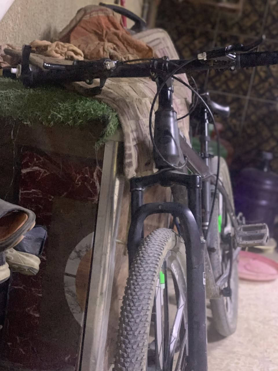 سلام عليكم نعرض على الوصخ حبايب بايسكل جبلي او يسمو بايك برازيلي ويه مال ولف يضوي بل مشي رايده 165 او بي مجال حك الجيه بي بس  متواجد عله الفيس


**إذا كنت صاحب هذا الإعلان وتريد حذفه لأي سبب، رجاءا أرسل رسالة إلى الدعم الفني**