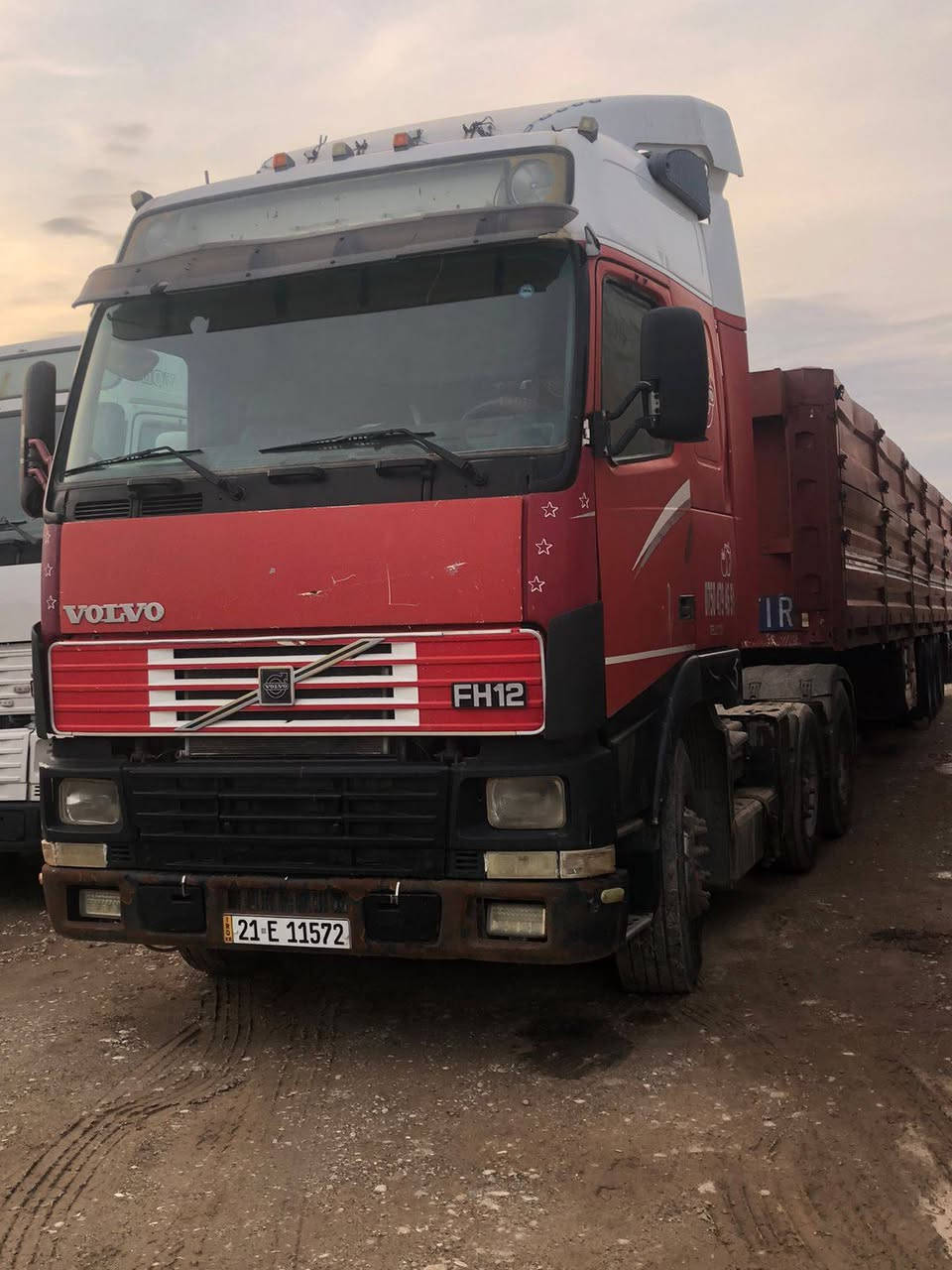 السلام عليكم فالفو للبيع 2001
كير ومحرك شرط رقم سليمانية سنويه لل29
سياره بسمي تحويل مباشر مكان السيارة كركوك  
سعر  175
للاستفسار الاتصال على الرقم 
***********
***********
