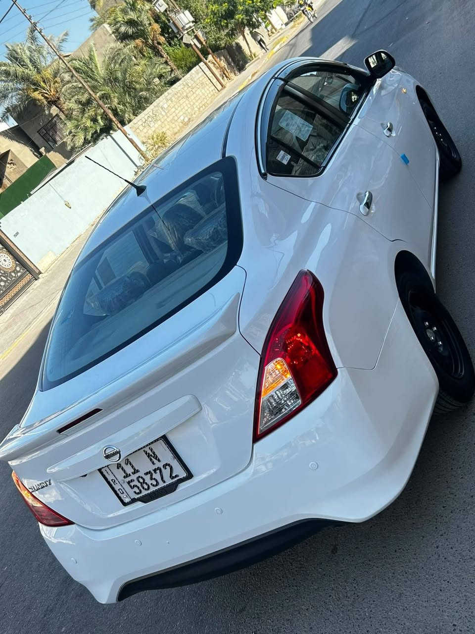 سني 2021 هندي
ام البليته الزركه

مكفوله كفاله عامه 
من كلشي صبغ وتبديل وبارد والشخط 
رقم بغداد بأسمي تحويل ثاني يوم 

السياره جديده بمعنى الكلمة 
بحالة الزيرو ما بيه اي نقص 
كله على وضع الشركه 

السعر 117 وبيه مجال بسيط

📍مكاني بغداد الدوره 

رقمي ***********

