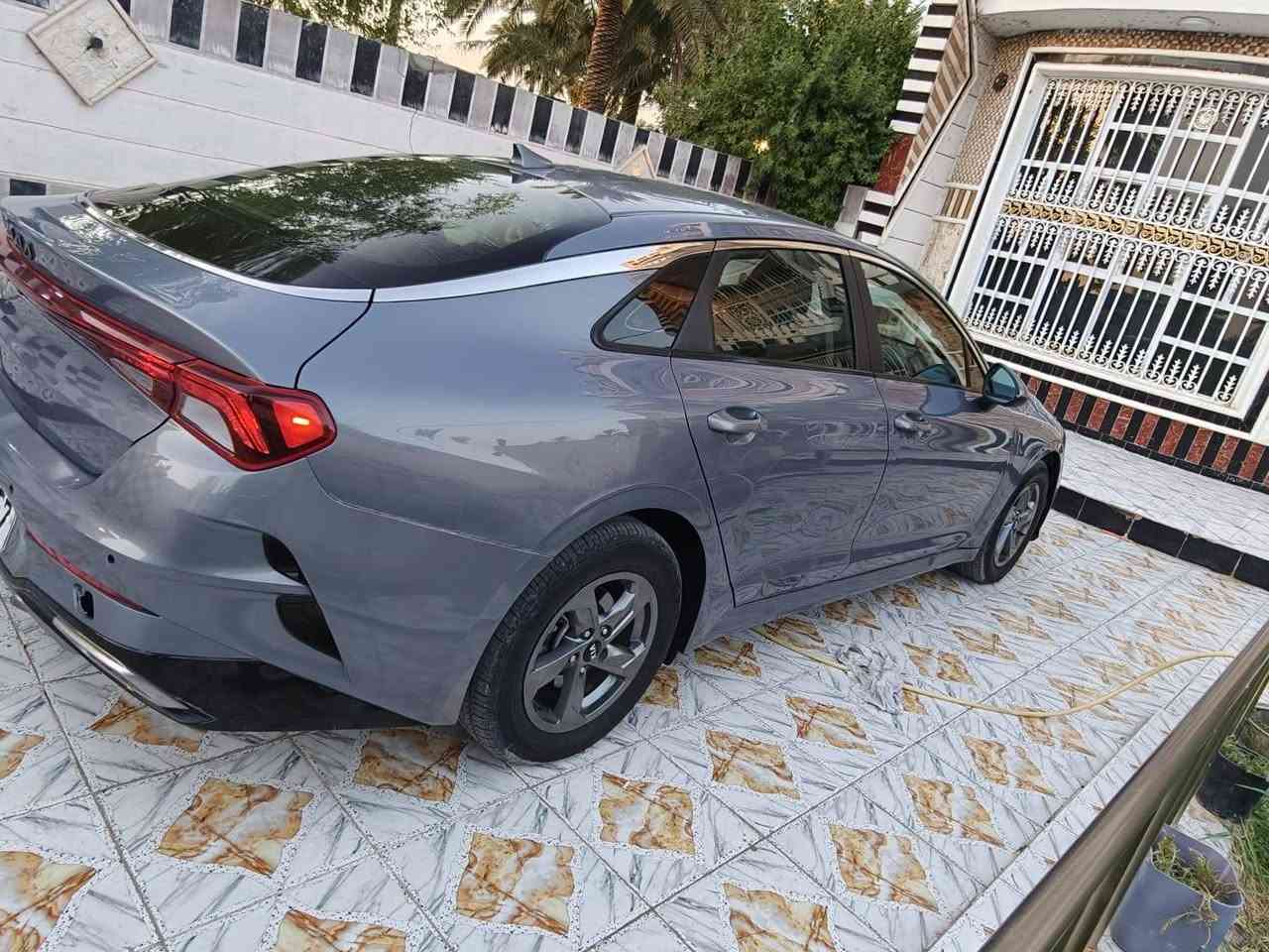 @كي 5 2022 وارد امريكي صبغ اربع قطع حادث امريكا موضح بالمنشور ماشيه 70 مواصفات السياره فول بدون بانوراما وبصمه مكينه 1600 تيربو مكينه كير حداديه تخم تاير كله بشرط سياره جاهزه من كل شيء السعر 128 هاتف***********
