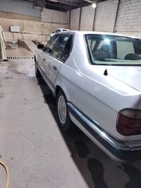 بي ام ٧٣٥ • موديل ٩٠ • رقم صلاح الدين